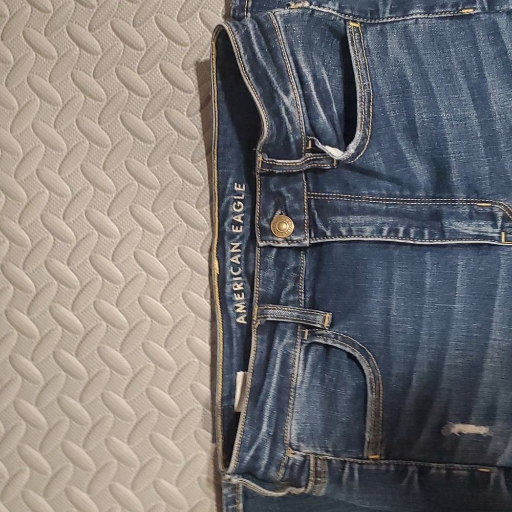 American Eagle ripped skinny jeans